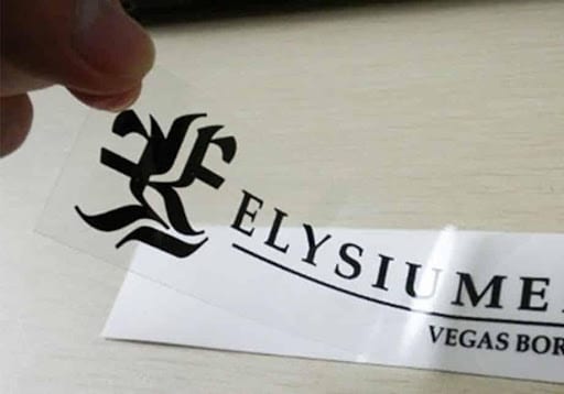 đặc điểm của decal nhựa