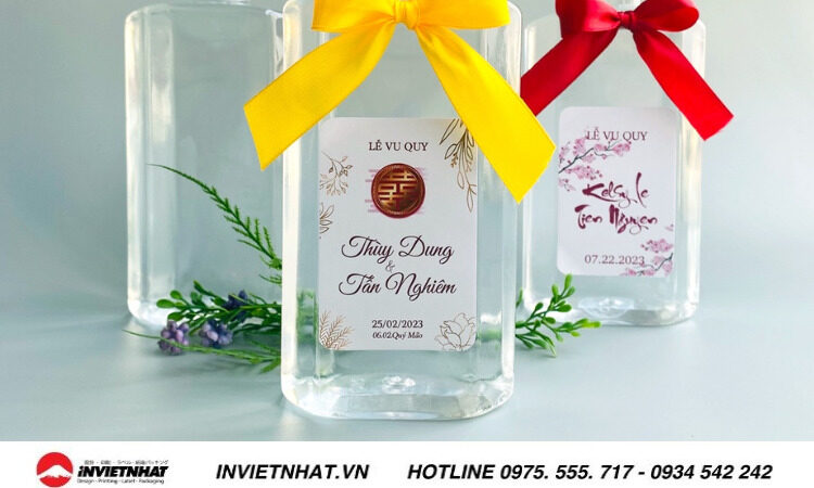 In tem dán chai nước đám cưới 4 Mẫu nhãn chai nước suối đám cưới