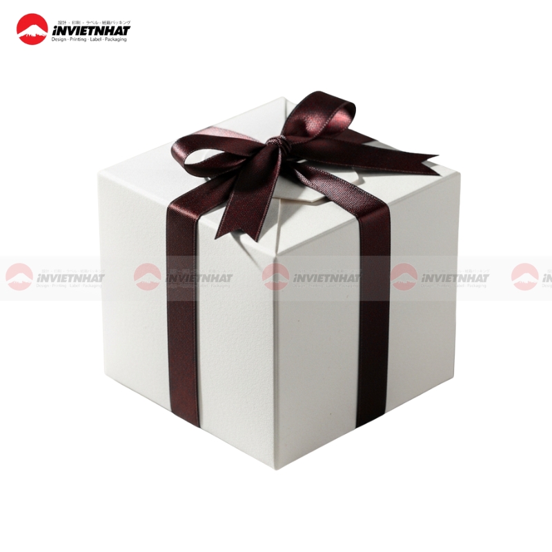 21+ Mẫu hộp giấy vuông thiết kế đa dạng, ĐỘC ĐÁO, đẹp mắt 34 hop giay vuong dung qua tang