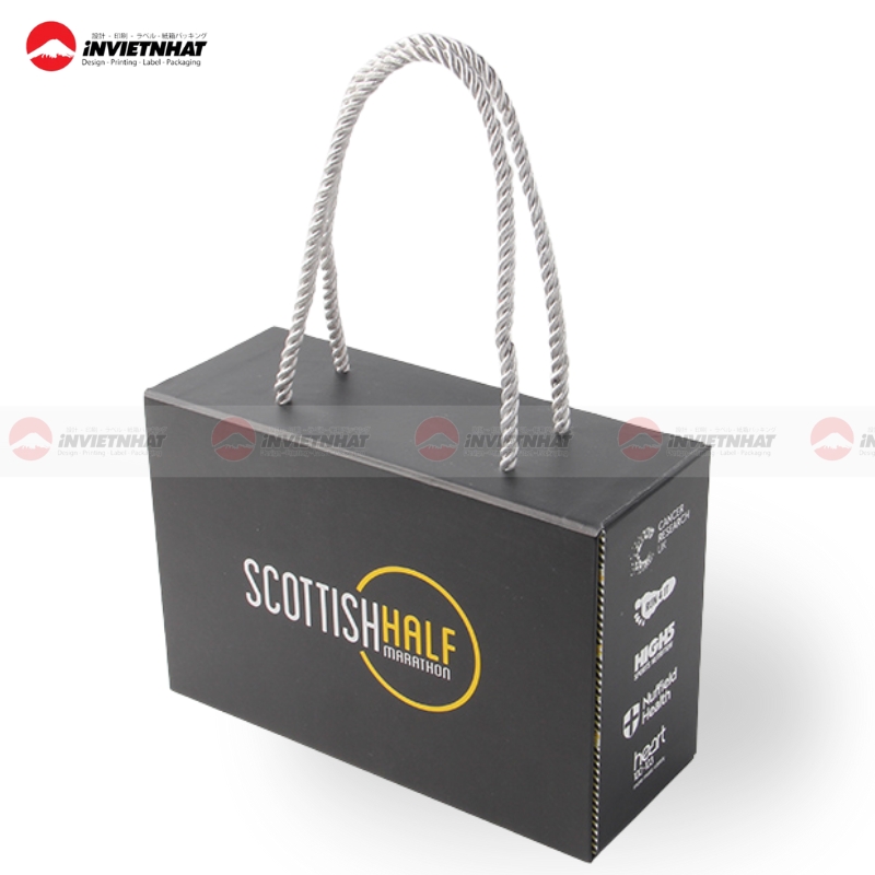 Hop giay co day quai