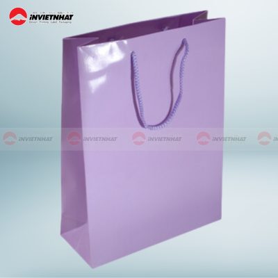 túi giấy cán màng bóng