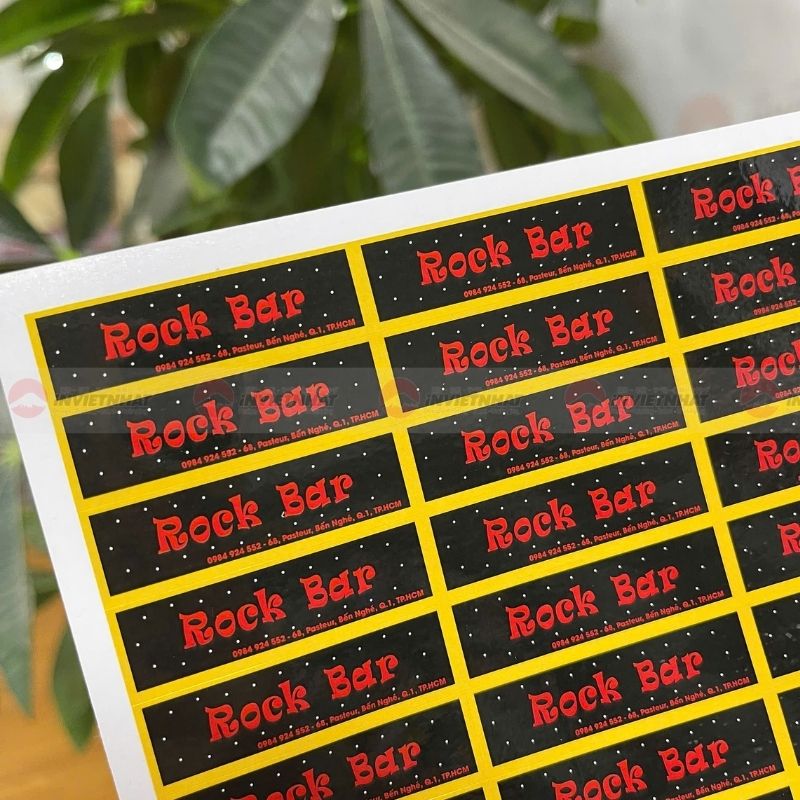 Mẫu decal nhựa cán bóng Rock Bar