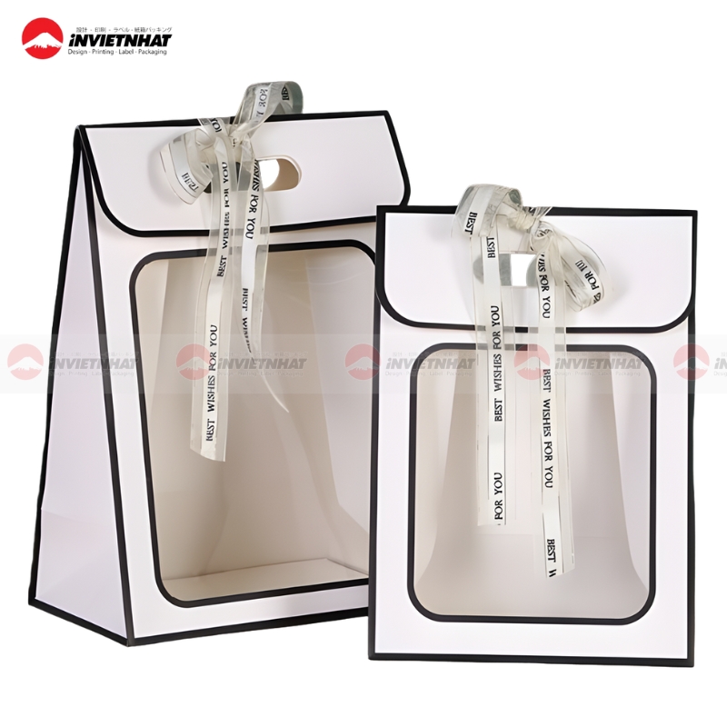 23+ Mẫu in túi giấy cho shop thời trang GIÁ RẺ, chất lượng, giao nhanh tại TPHCM 43 Túi giấy cửa sổ cho cửa hàng quần áo