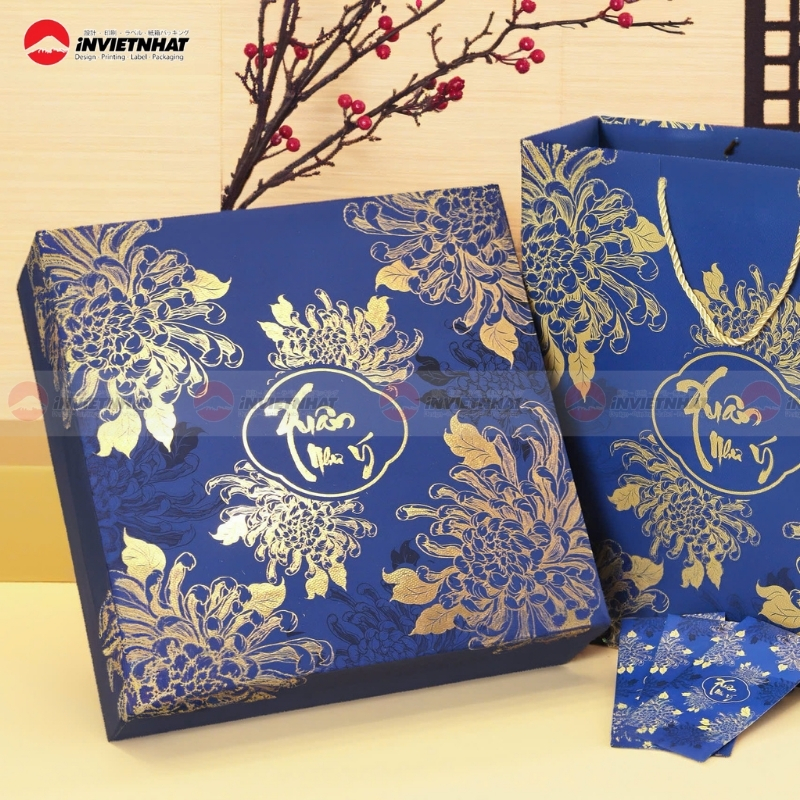 hop giay xuan nhu y dung qua tet