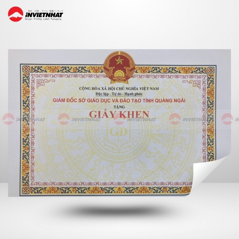 mẫu giấy khen công đoàn