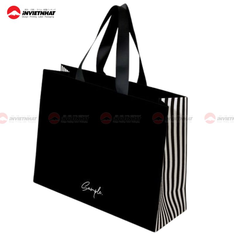 25+ Mẫu in túi giấy cho shop thời trang GIÁ RẺ, chất lượng, giao nhanh tại TPHCM 10 túi giấy dáng ngang 2