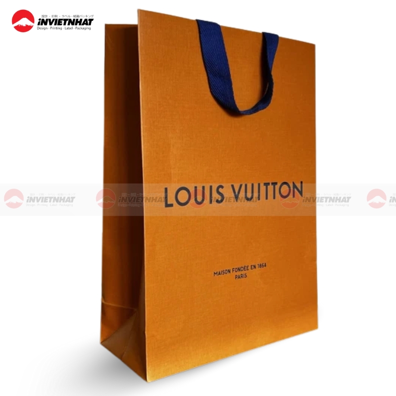 23+ Mẫu in túi giấy cho shop thời trang GIÁ RẺ, chất lượng, giao nhanh tại TPHCM 28 Túi giấy shop thời trang cao cấp