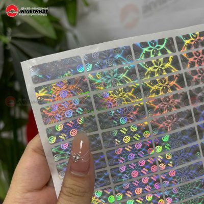 Tem hologram nền bạc