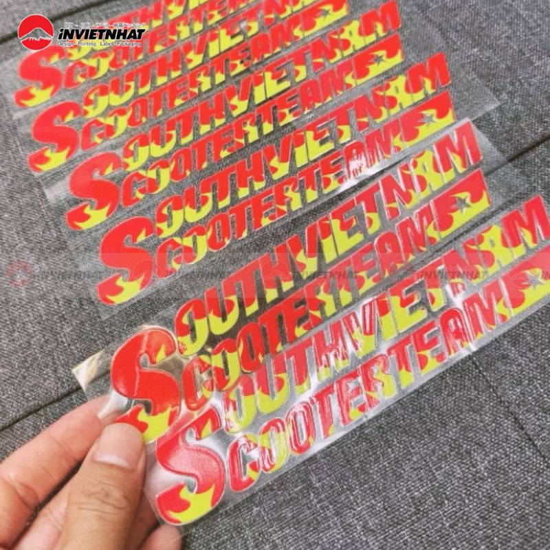 in logo tem dán uv dtf