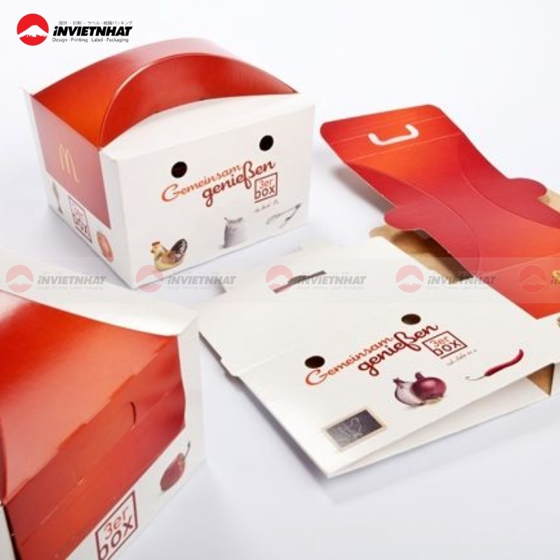 Mẫu hộp giấy có quai xách đựng hamburger