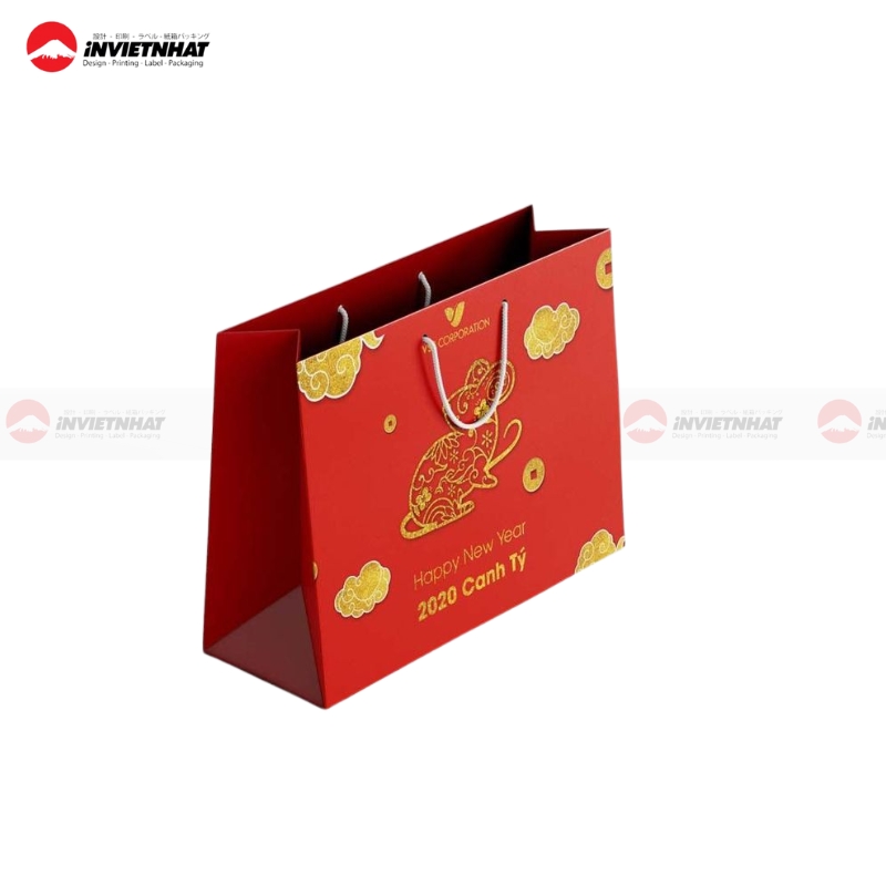 Túi giấy đỏ chất lượng cao