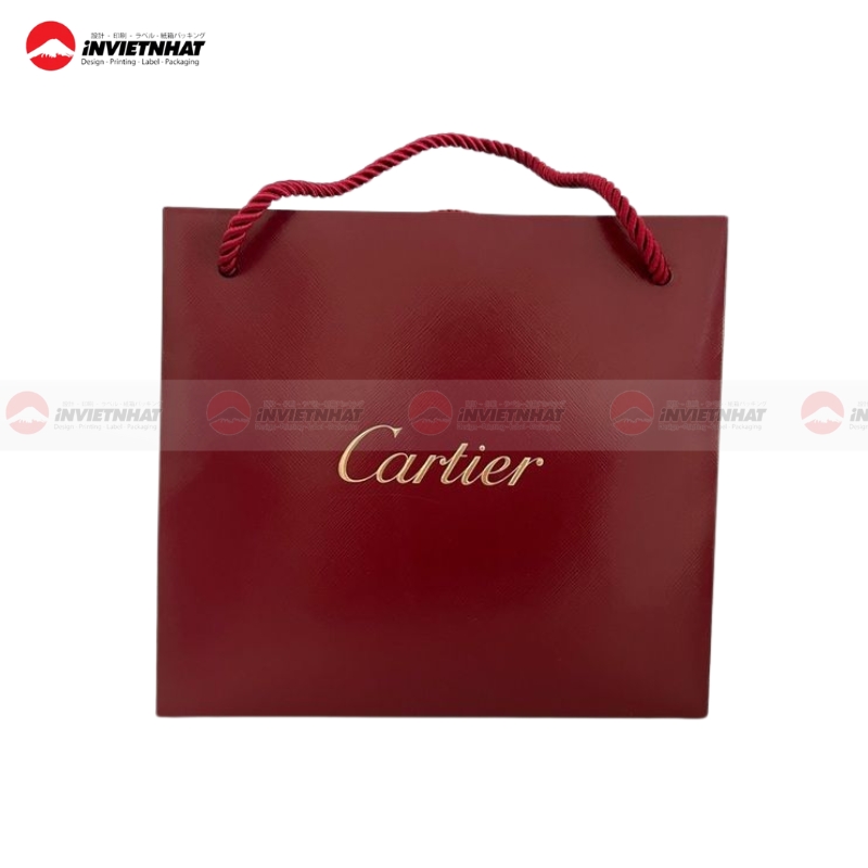 51+ Mẫu túi giấy đỏ RỰC RỠ, thiết kế ấn tượng 2025 58 Túi giấy đỏ ép kim