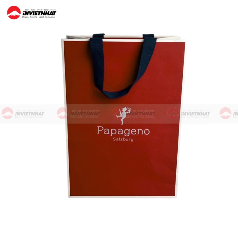 Túi giấy đỏ hiện đại