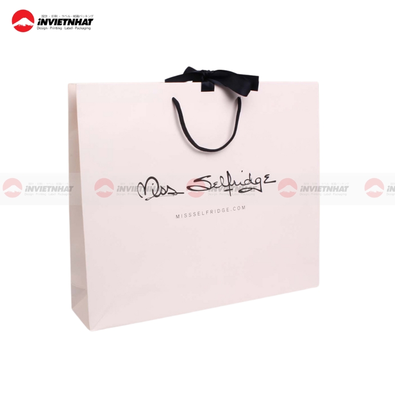 Túi giấy ruy băng đựng giày dép