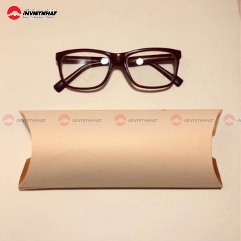 hộp giấy đơn giản đựng kính