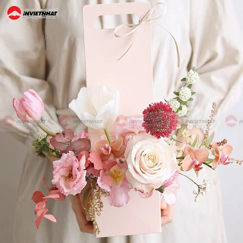 túi giấy hoa đơn giản