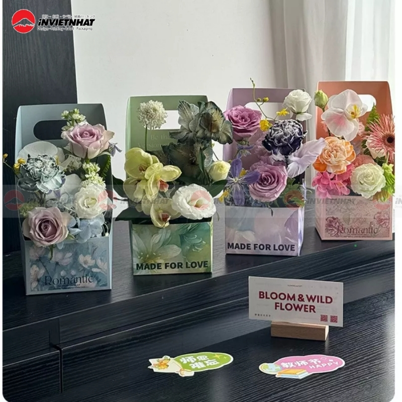 túi giấy hoa màu pastel