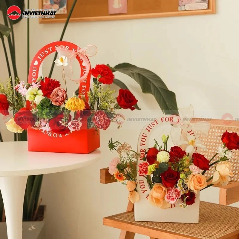 túi giấy hoa sang trọng