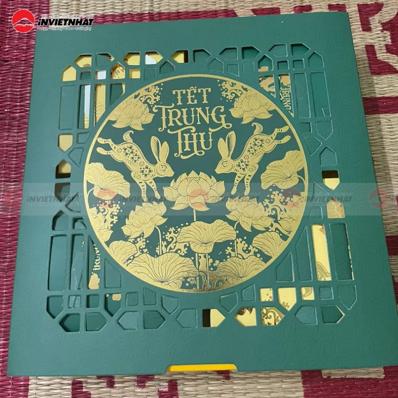 Hộp bánh trung thu chia ngăn 4 bánh cao cấp