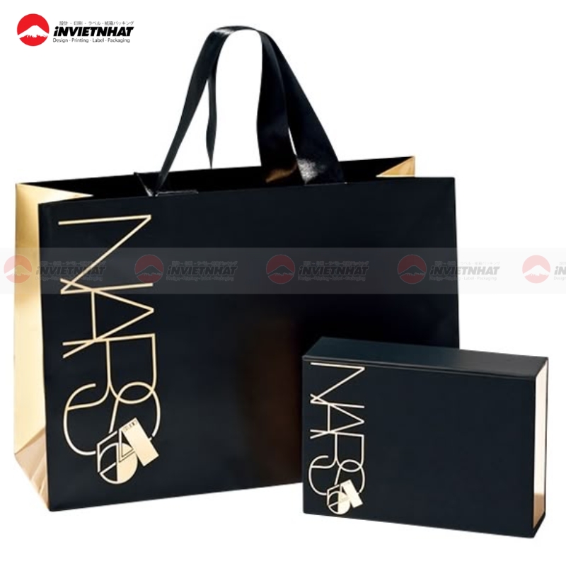 25+ Mẫu Túi Giấy Đựng Trang Sức ĐẸP & Sang Trọng 2025 9 In ấn túi giấy đựng trang sức chuyên nghiệp