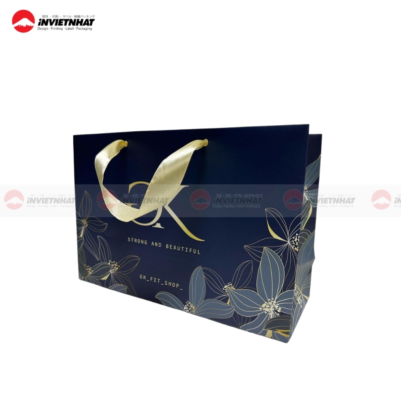 Túi giấy đựng bìa cứng theo yêu cầu