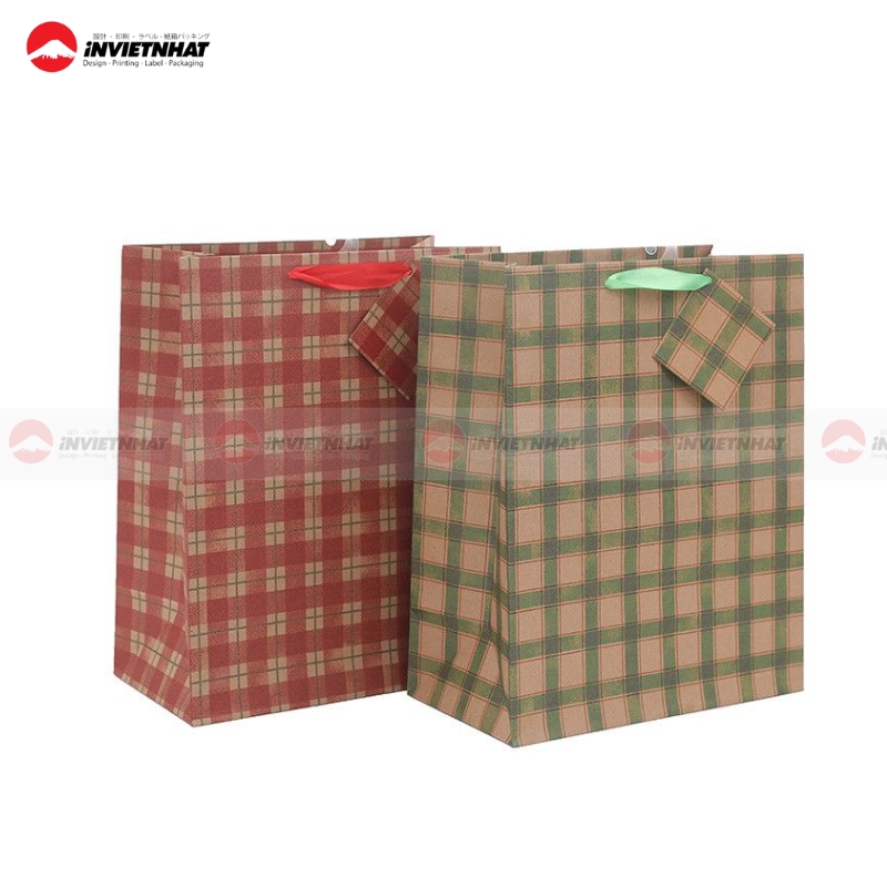 Túi giấy hoa văn cho shop