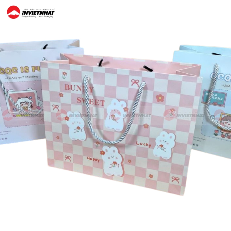 15+ Mẫu túi giấy kẻ caro ĐỘC ĐÁO, nổi bật 39 Túi giấy kẻ caro bền