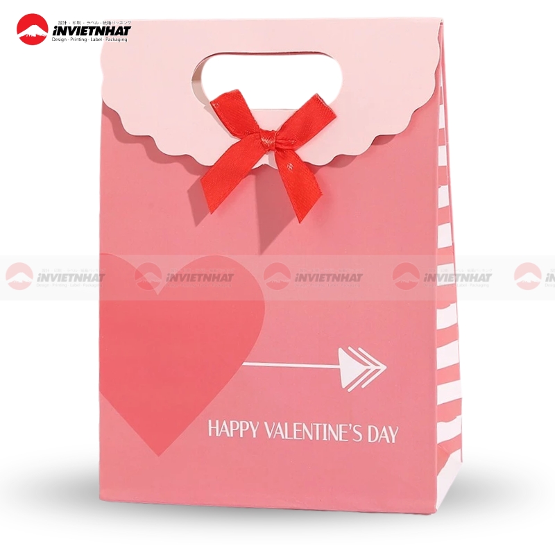 23+ Mẫu túi giấy nắp gập ĐỘC ĐÁO, sáng tạo & tiện lợi 38 Tui giay nap gap mau hong