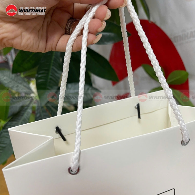 Dây túi giấy là gì? 6 loại quai túi giấy THÔNG DỤNG nhất hiện nay 32 Quai tui giay day du
