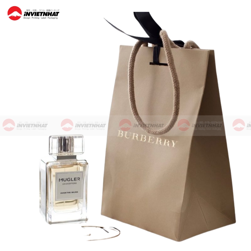 Tui giay Burberry qua sinh nhat