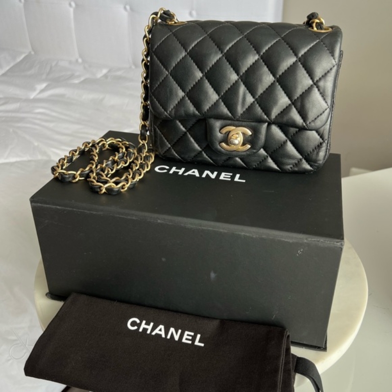 hộp giấy đựng túi xách mẫu mới