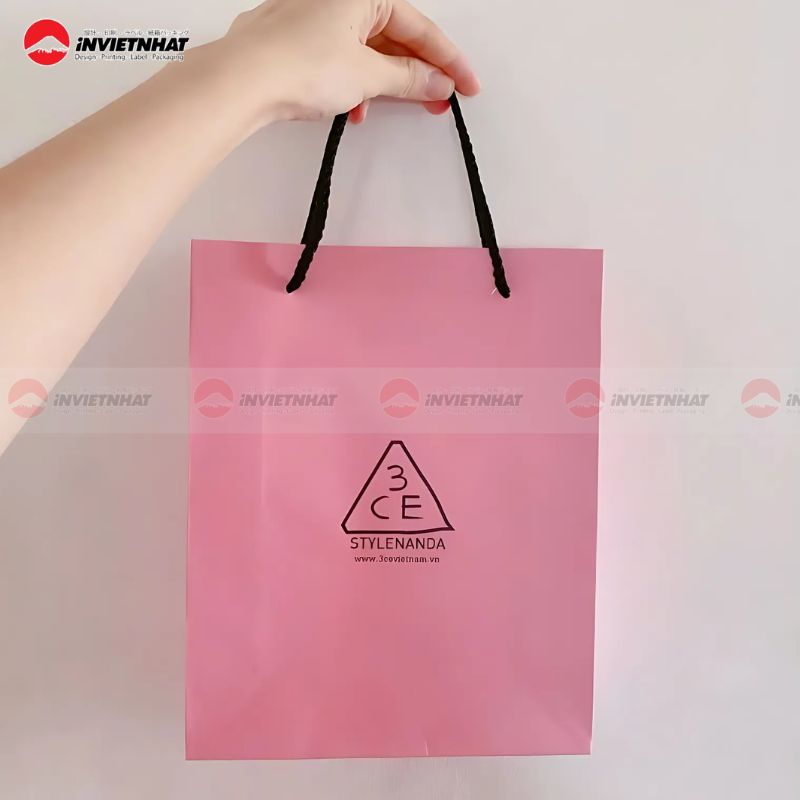 Túi giấy 3CE xịn