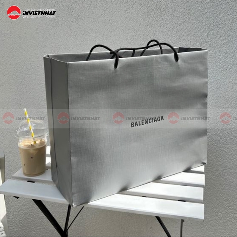 tui giay Balenciaga co logo