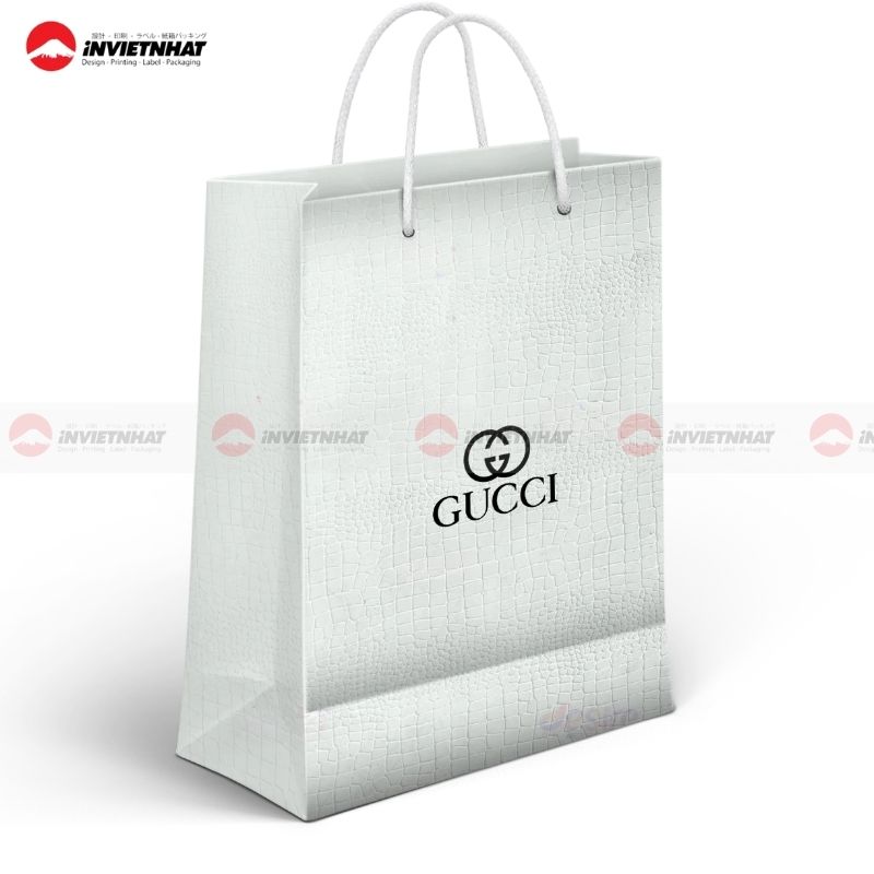 tui giay Gucci mau trang