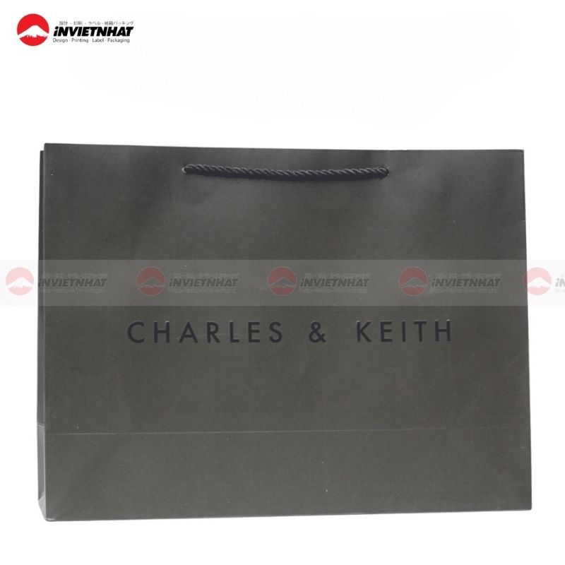Túi giấy Charles & Keith chính hãng
