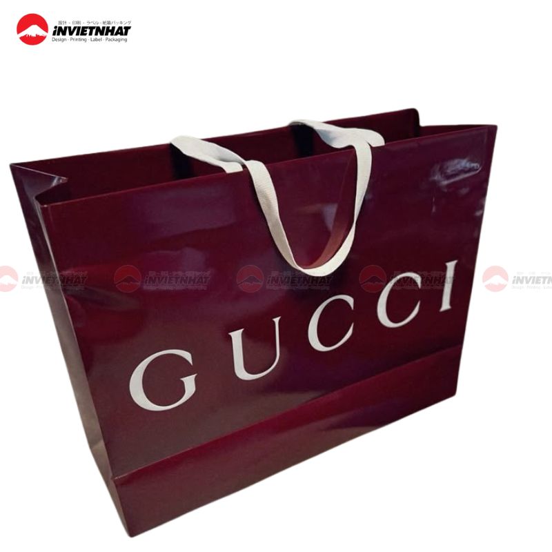 túi giấy gucci 1