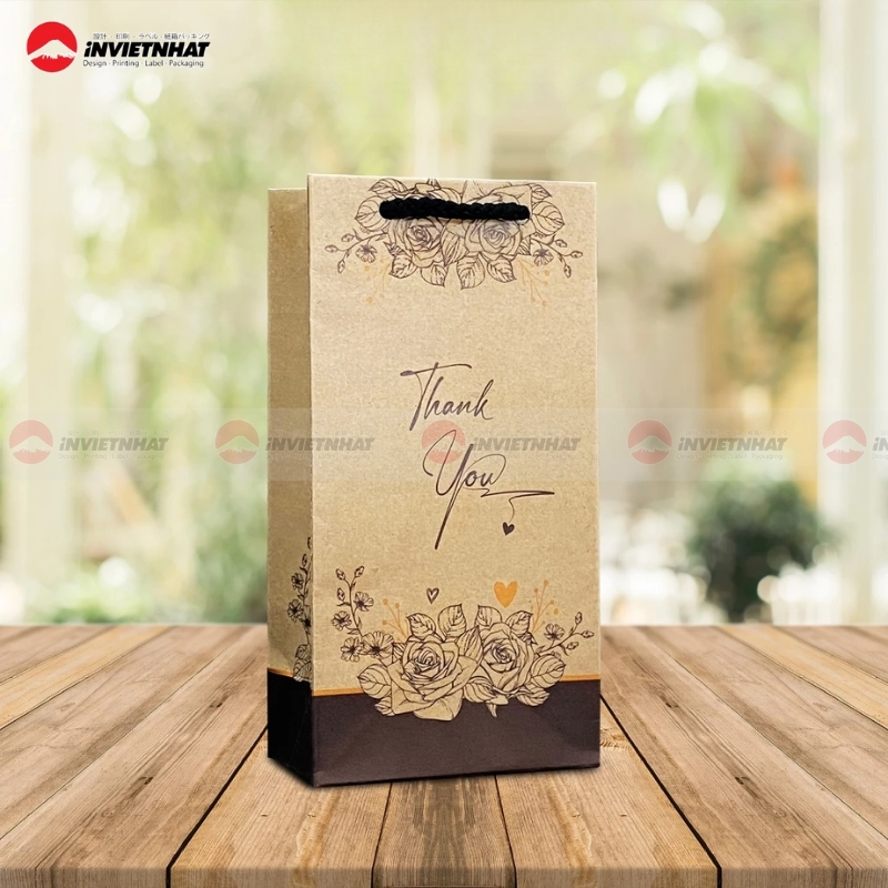 11+ Mẫu túi giấy take away ĐẸP, chắc chắn & an toàn thực phẩm 6 Túi giấy Kraft take away