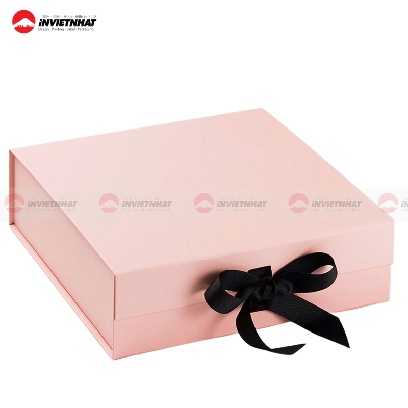 Hop giay mau hong that no