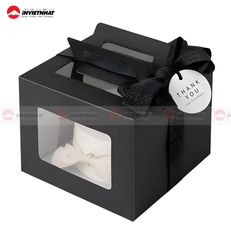 hop giay mau den dung banh cua so