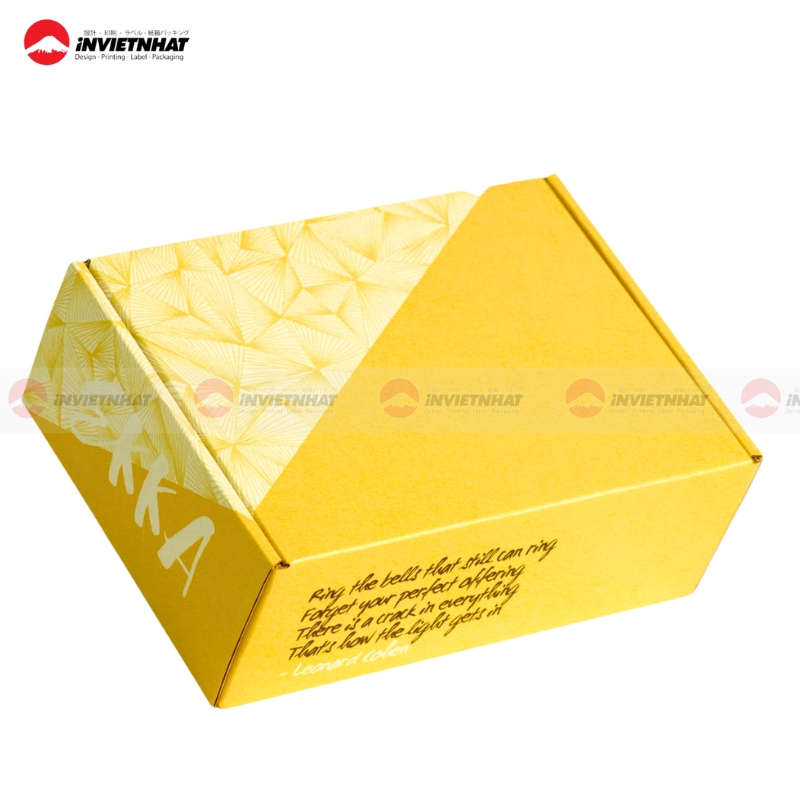 hộp giấy vàng gold in logo