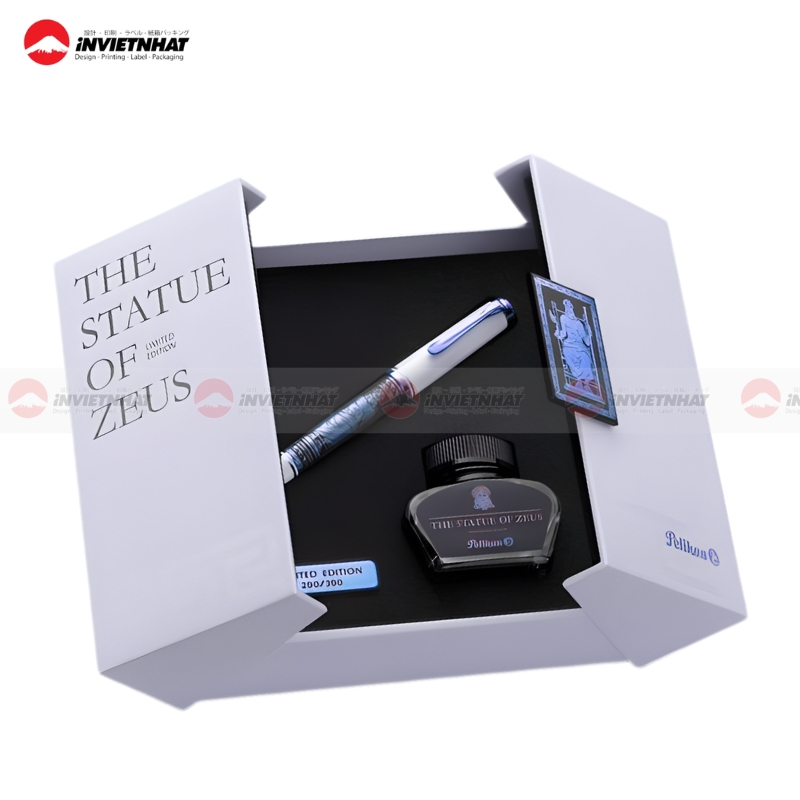 Hop giay dang cua doi