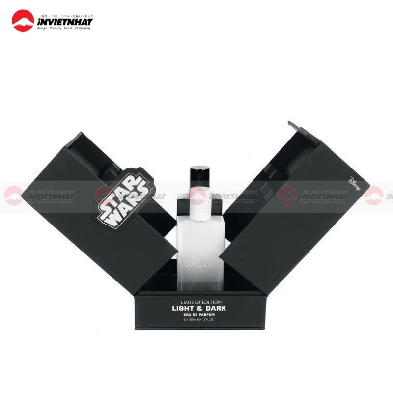 Hop giay hai canh nam cham