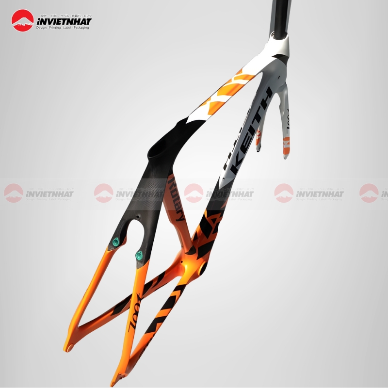 Tem nhan mac thuong hieu xe dap