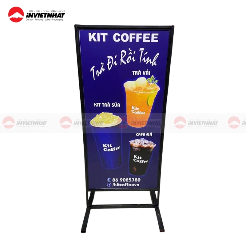 standee in decal dán alu