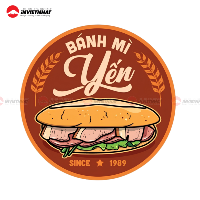 Decal xe bánh mì nổi bật với logo và tên quán rõ nét