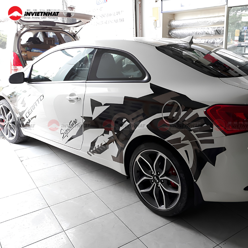 Mẫu xe ô tô dán decal đẹp
