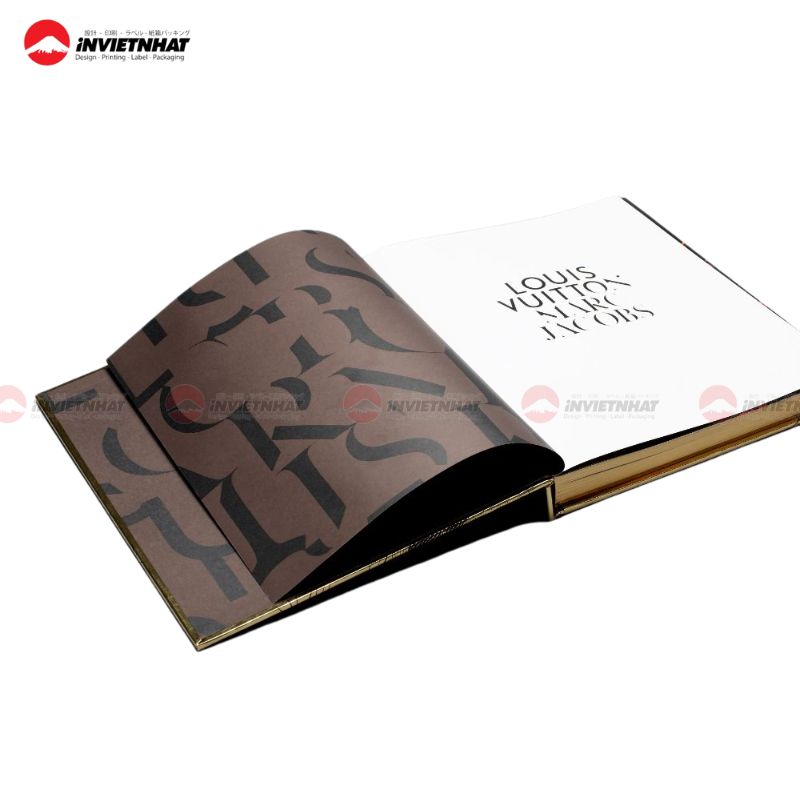 in catalogue bìa cứng trắng nâu