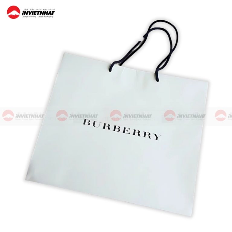 In túi giấy Burberry